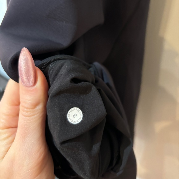 Lululemon Women's AirWrap Pullover Hoodie Neoprene Sweatshirt Sweater Black - Picture 4 of 5